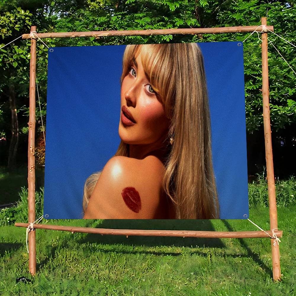 Commercial Printing Inc - Populaire S-sabrina C-carpenter Singer Advanced Printing