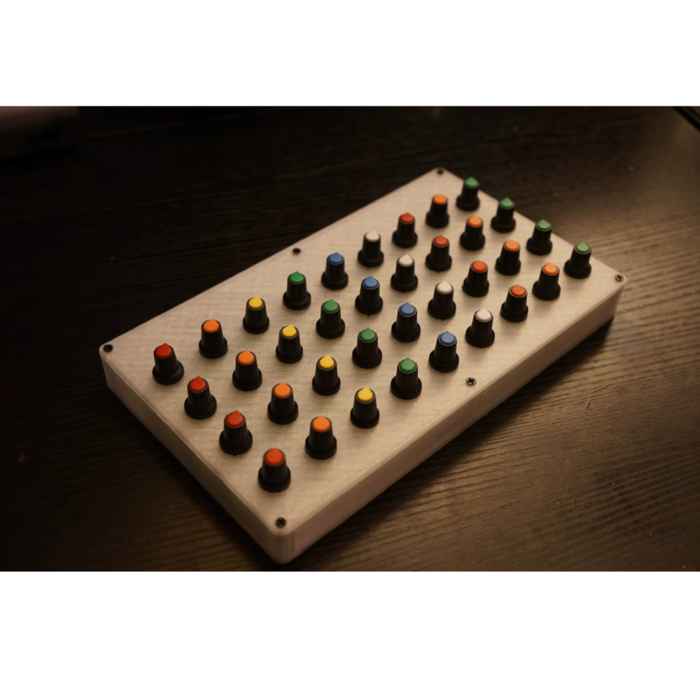 MIDI-controller met 36 knoppen - Commercial Resin Printing recensie en prijs